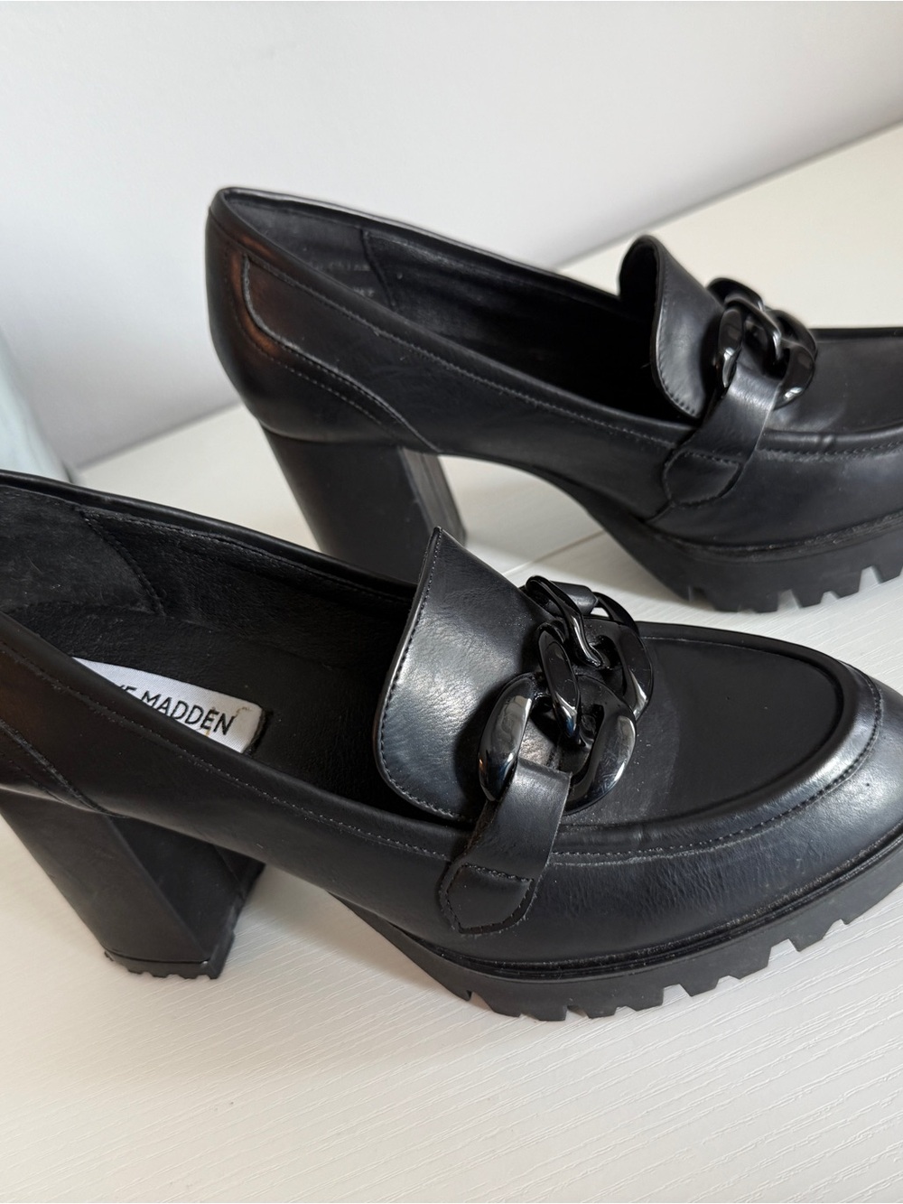 Steve Madden Black Chain-Trim Slip-On Loafers